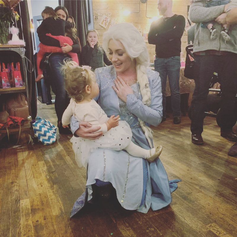 Elsa attends a 1 year old birthday party in NYC